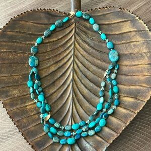 Coldwater Creek Triple Layer Triple Green Stone Necklace